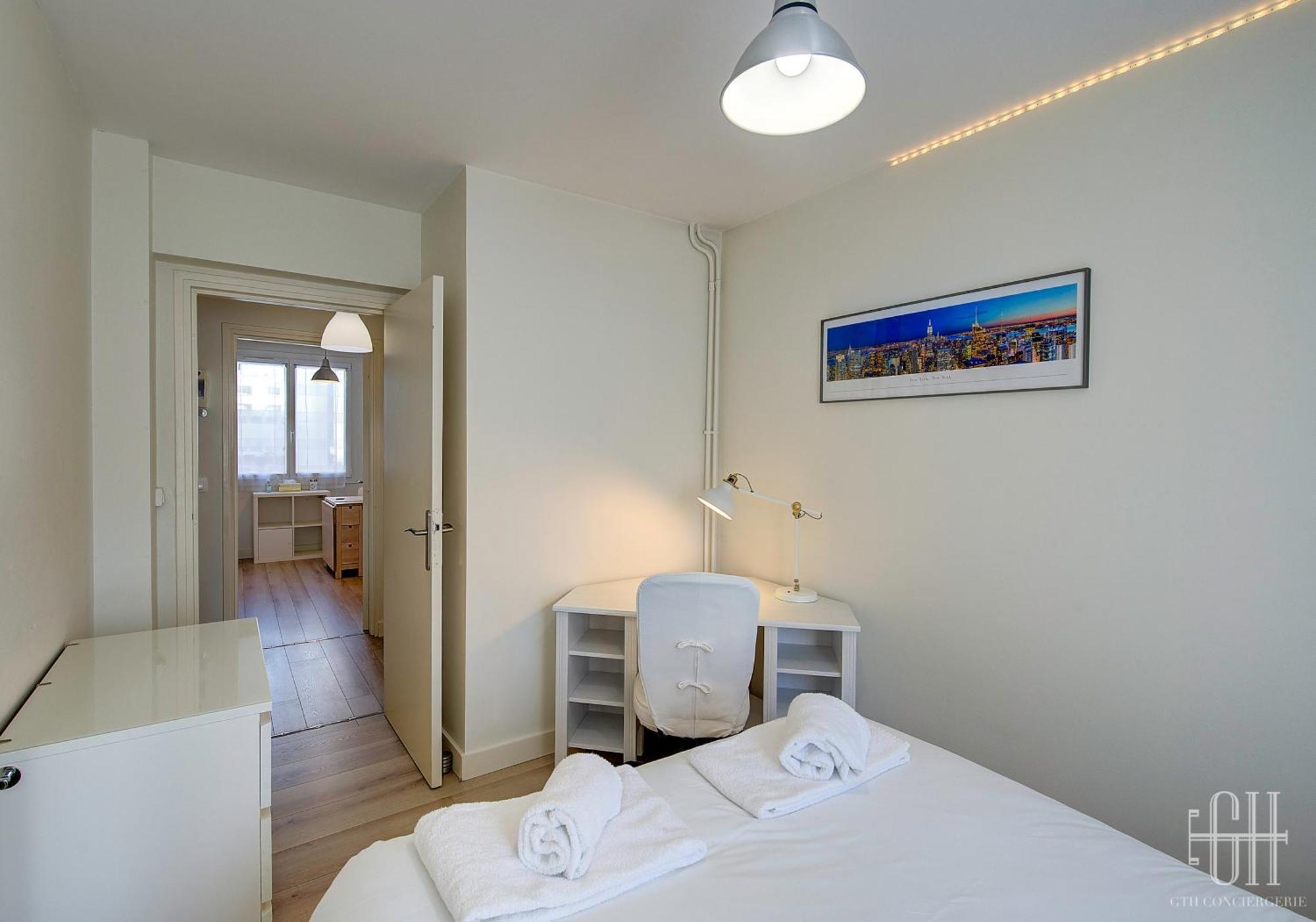 Apartament Le Catalane Tours Zewnętrze zdjęcie