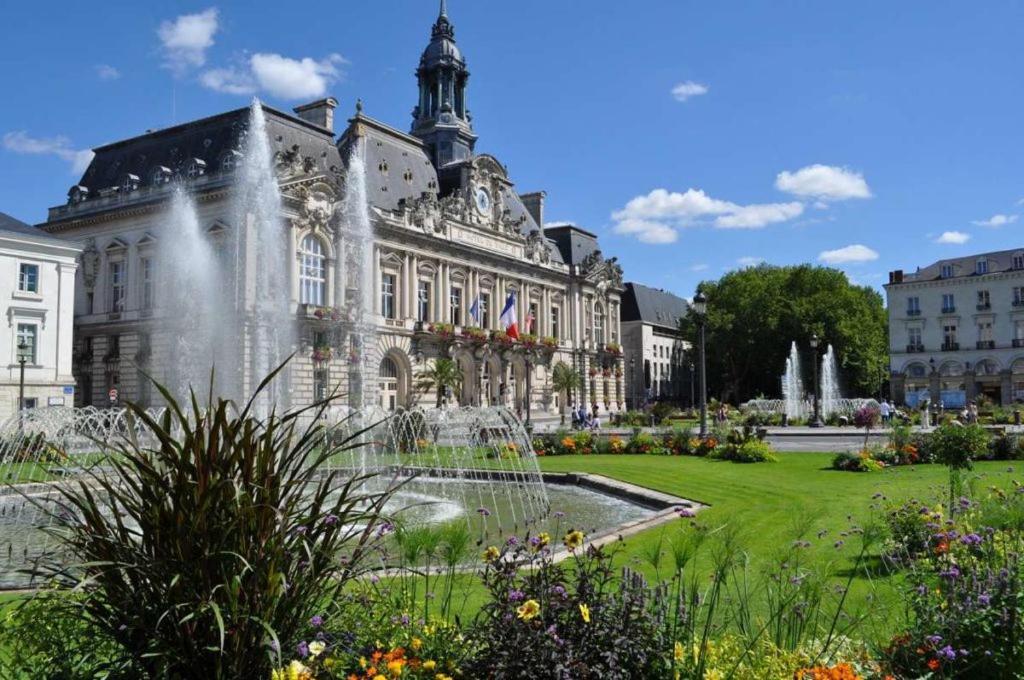 Apartament Le Catalane Tours Zewnętrze zdjęcie