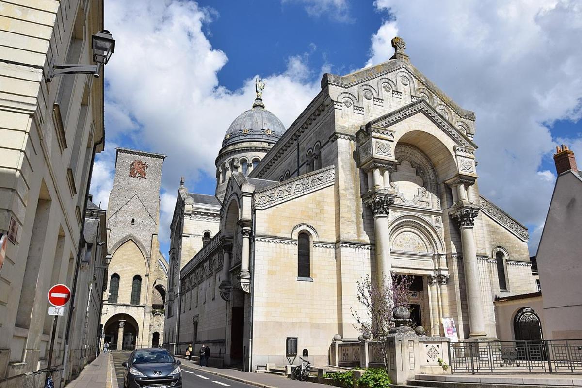Apartament Le Catalane Tours Zewnętrze zdjęcie
