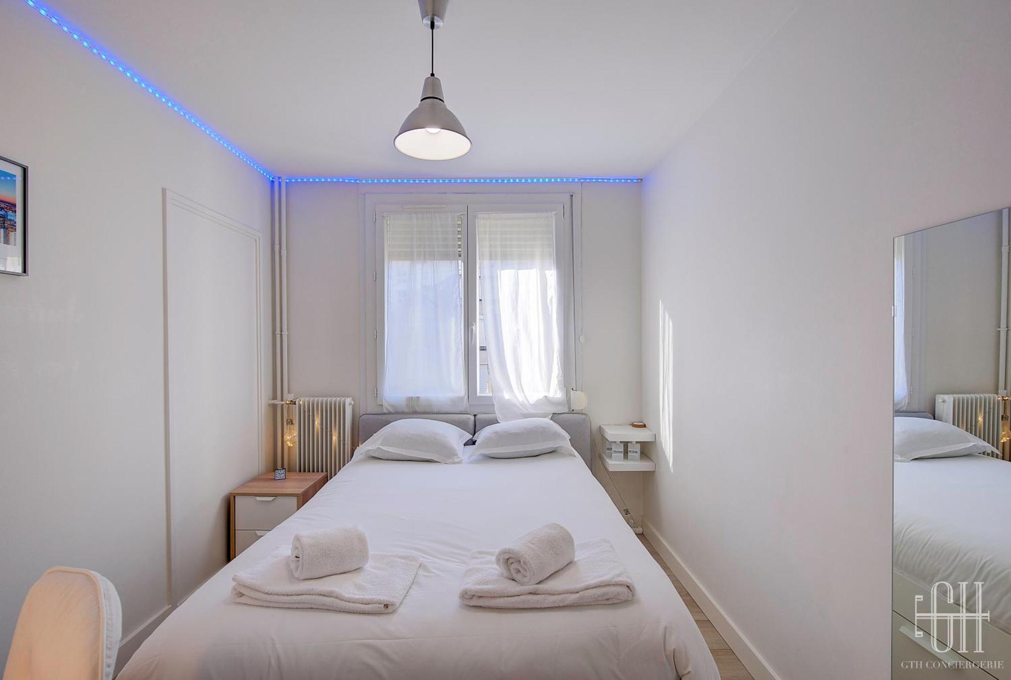 Apartament Le Catalane Tours Zewnętrze zdjęcie
